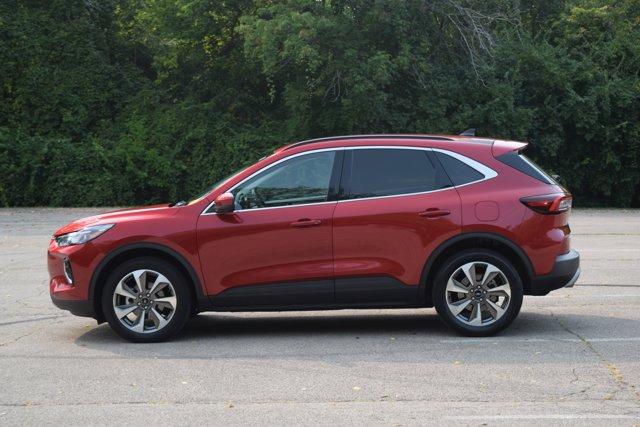 Photo of 2023 Rapid Red Metallic Tinted Clearcoat Ford Escape