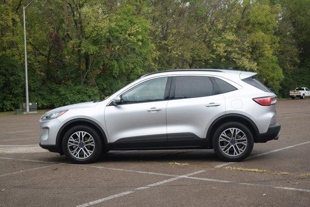 Photo of 2020 Ingot Silver Metallic Ford Escape