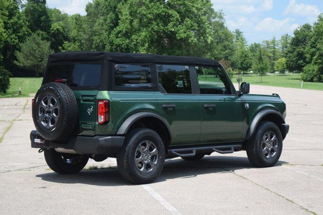 Photo of 2022 Eruption Green Metallic Ford Bronco