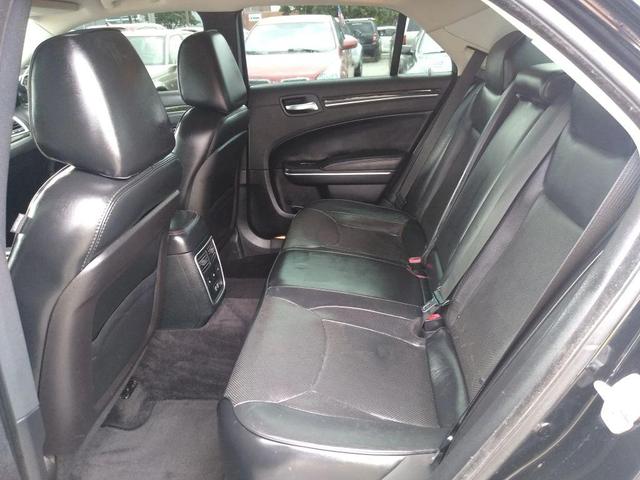 Photo of 2015 Black Chrysler 300