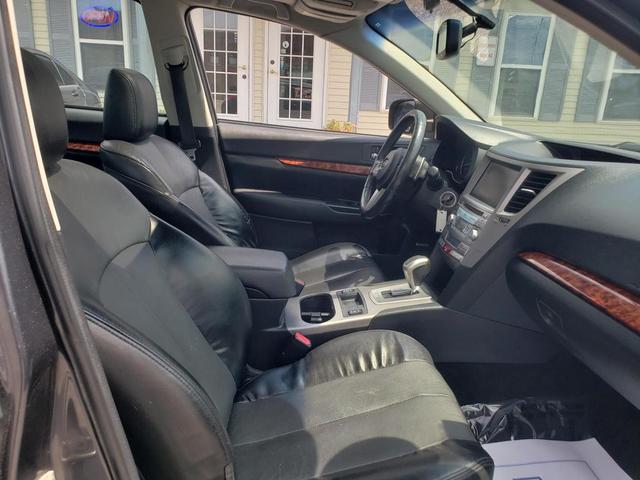 Photo of 2011 Graphite Gray Metallic Subaru Legacy