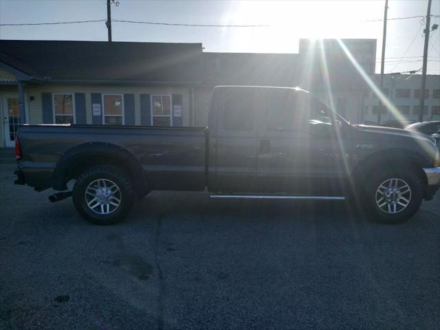 Photo of 2003 GRAY Ford F-250