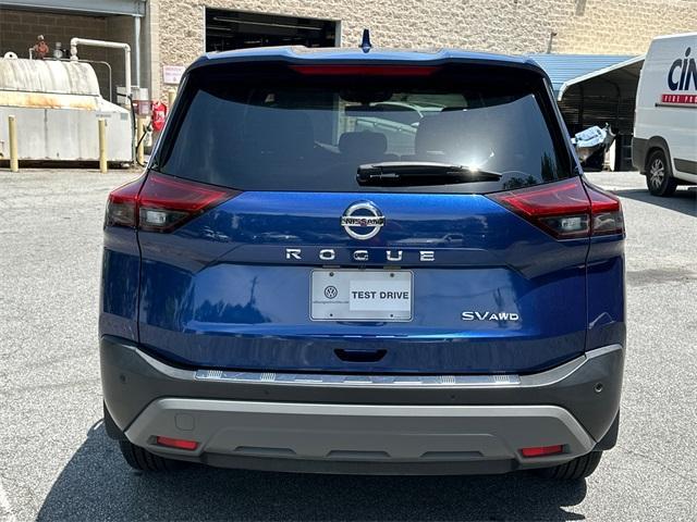 Photo of 2021 Caspian Blue Nissan Rogue
