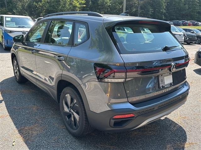Photo of 2025 Platinum Gray Metallic Volkswagen Taos