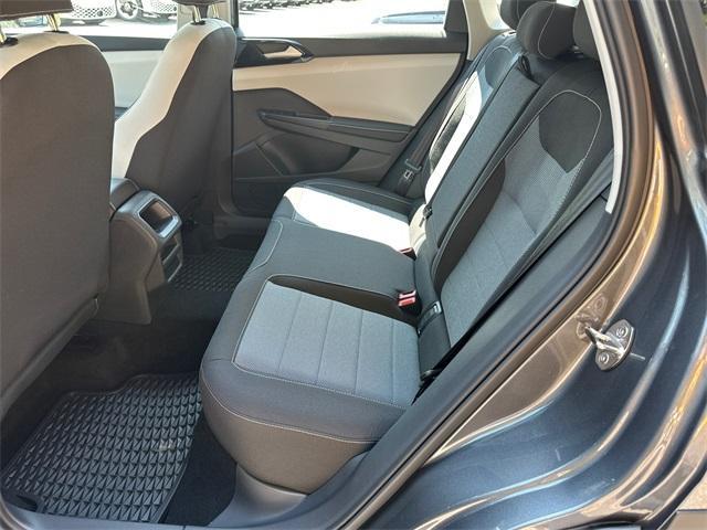 Photo of 2025 Platinum Gray Metallic Volkswagen Taos