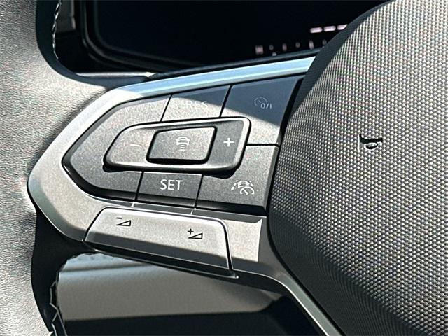 Photo of 2025 Platinum Gray Metallic Volkswagen Taos