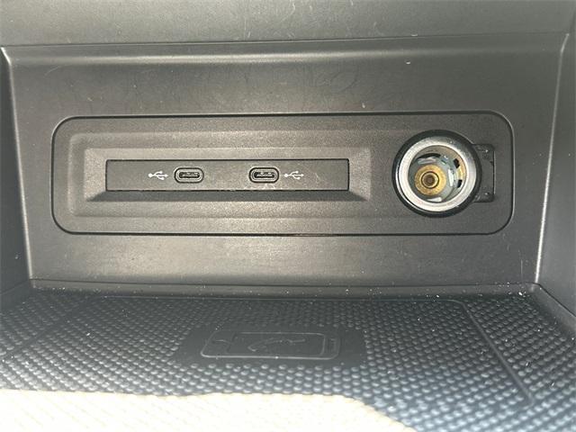 Photo of 2021 Tourmaline Blue Metallic Volkswagen Atlas