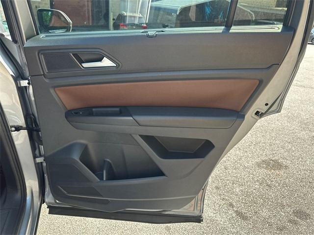Photo of 2021 Pyrite Silver Metallic Volkswagen Atlas