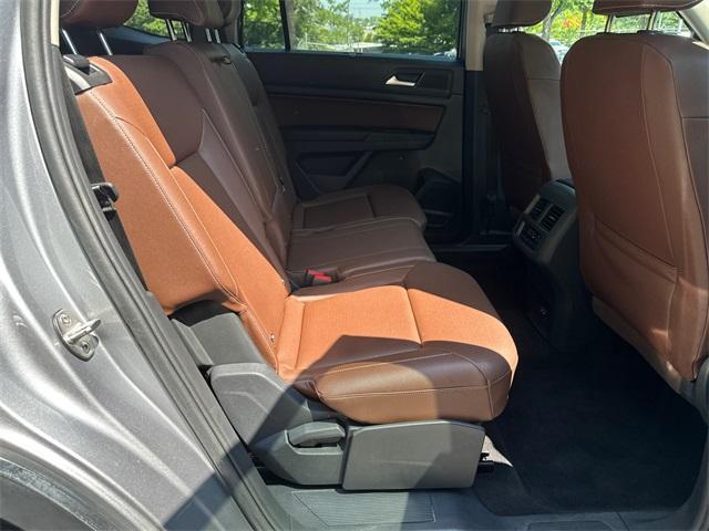 Photo of 2021 Pyrite Silver Metallic Volkswagen Atlas