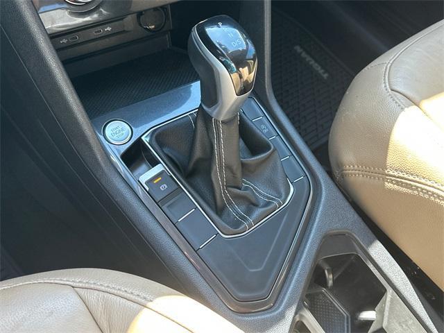Photo of 2023 Platinum Gray Metallic Volkswagen Tiguan