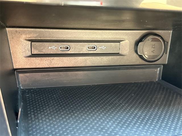 Photo of 2023 Platinum Gray Metallic Volkswagen Tiguan