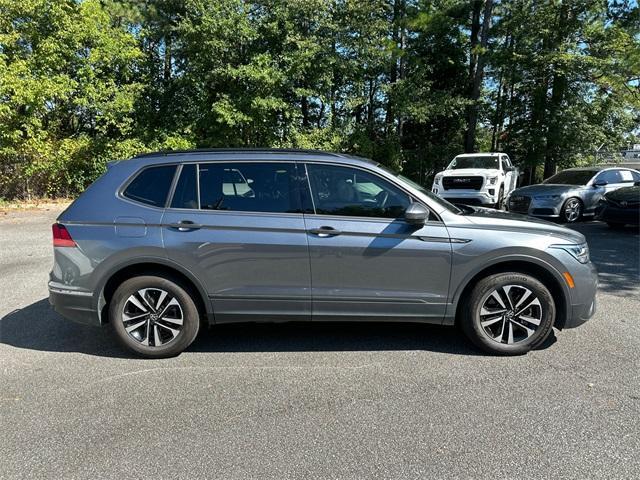 Photo of 2023 Platinum Gray Metallic Volkswagen Tiguan