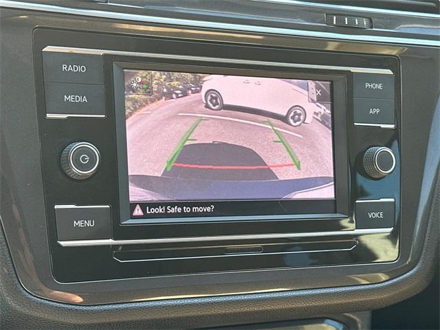 Photo of 2023 Platinum Gray Metallic Volkswagen Tiguan