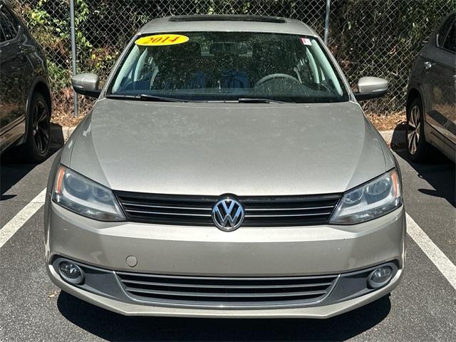 Photo of 2014 Moonrock Silver Metallic Volkswagen Jetta