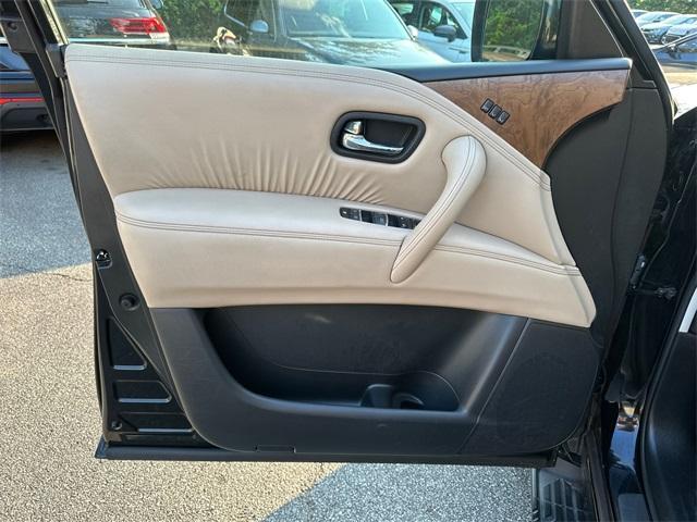 Photo of 2023 Super Black Nissan Armada