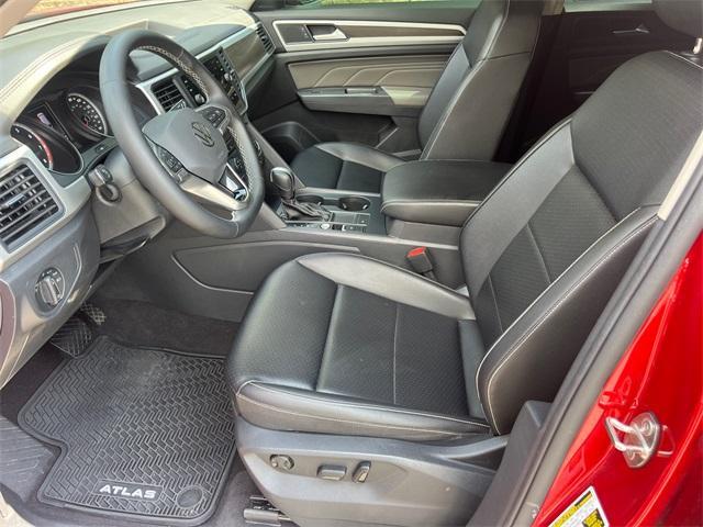 Photo of 2021 Aurora Red Metallic Volkswagen Atlas