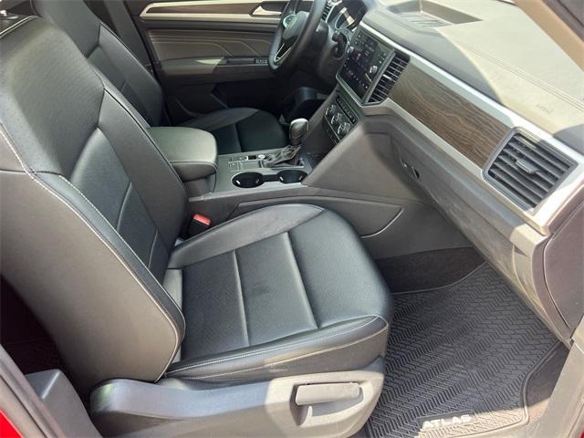 Photo of 2021 Aurora Red Metallic Volkswagen Atlas