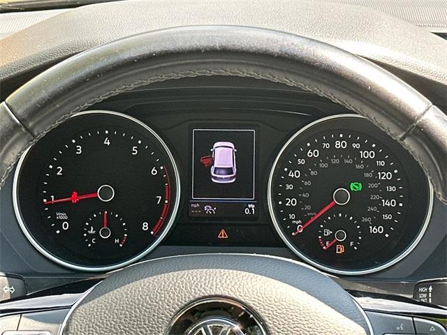 Photo of 2021 Deep Black Pearl Effect Volkswagen Tiguan