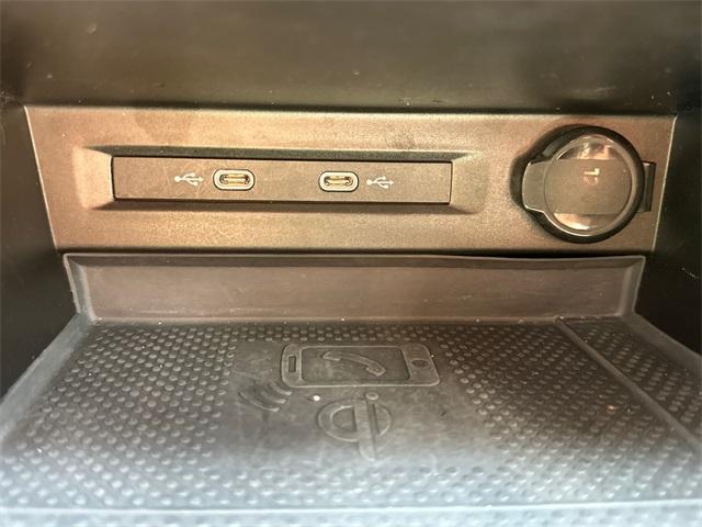 Photo of 2021 Deep Black Pearl Effect Volkswagen Tiguan