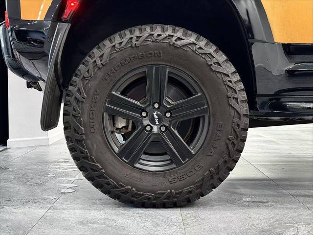 Photo of 2022 Santorini Black Metallic Land Rover Defender