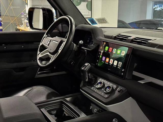 Photo of 2022 Santorini Black Metallic Land Rover Defender