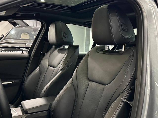 Photo of 2024 Dravit Grey Metallic BMW 330