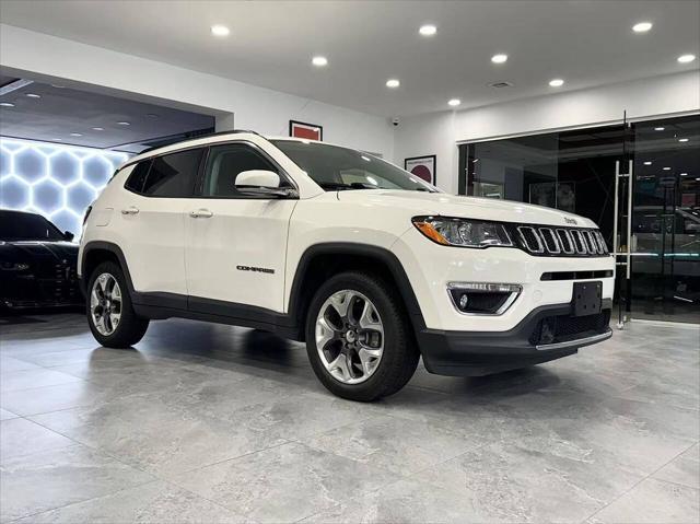 Photo of 2021 Pearl White Tri-Coat Jeep Compass