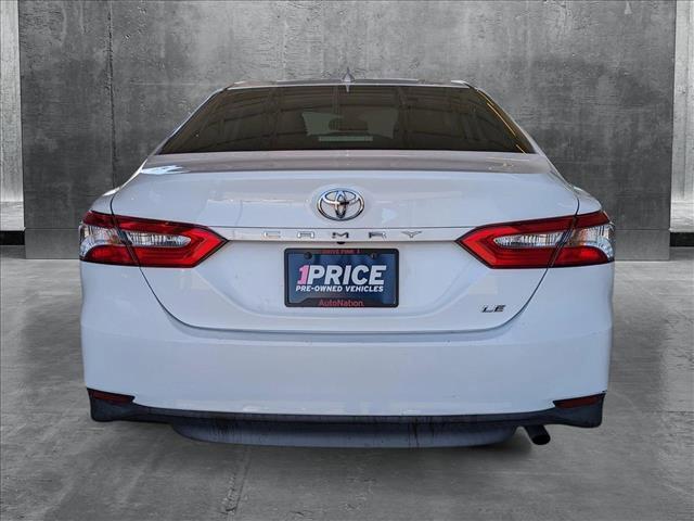 Photo of 2019 Super White Toyota Camry