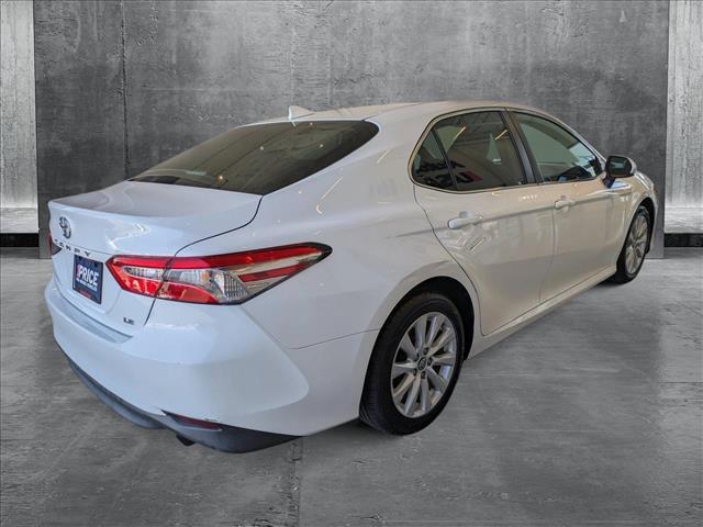 Photo of 2019 Super White Toyota Camry