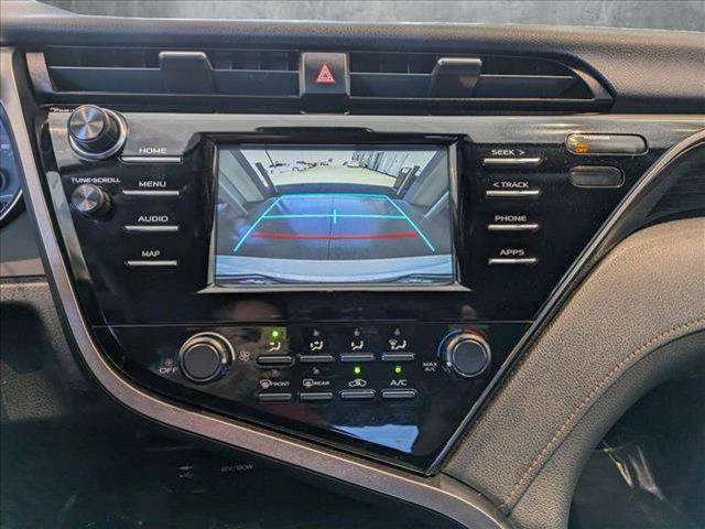 Photo of 2019 Super White Toyota Camry