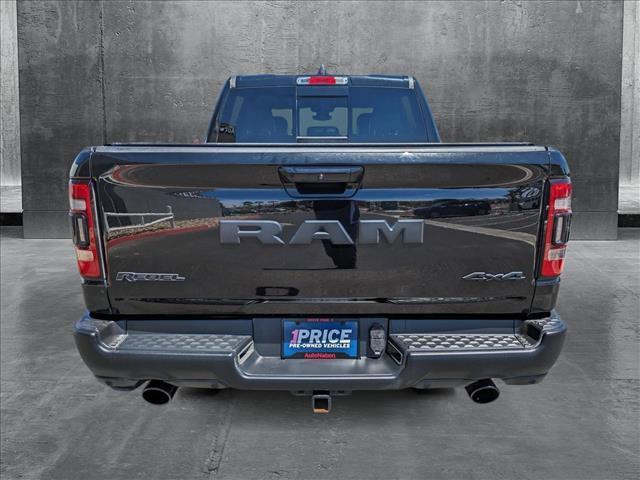 Photo of 2020 Diamond Black Crystal Pearlcoat RAM 1500