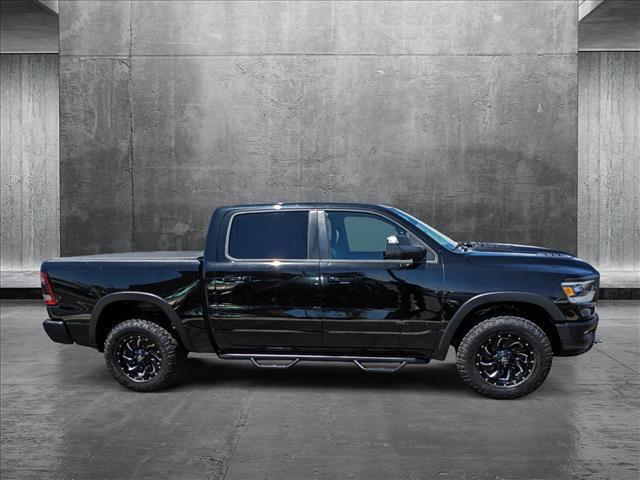 Photo of 2020 Diamond Black Crystal Pearlcoat RAM 1500