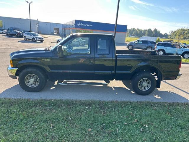 Photo of 2000 Black Clearcoat Ford F-250