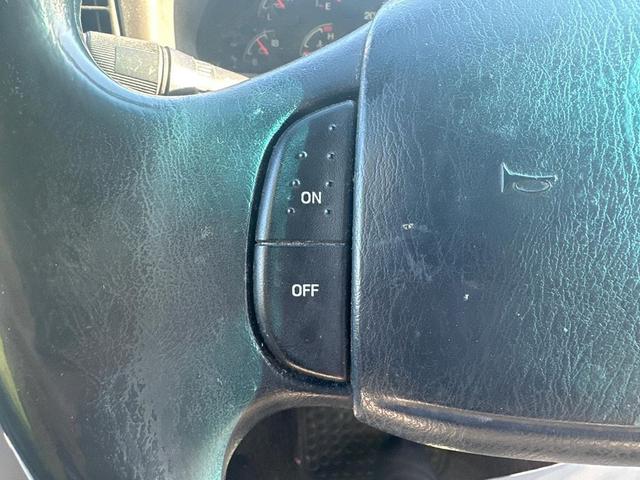 Photo of 2000 Black Clearcoat Ford F-250