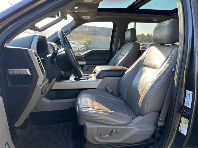 Photo of 2016 Magnetic Metallic Ford F-150
