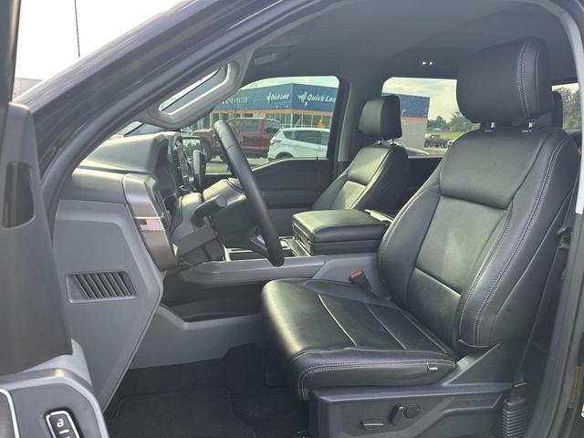 Photo of 2024 Agate Black Metallic Ford F-150