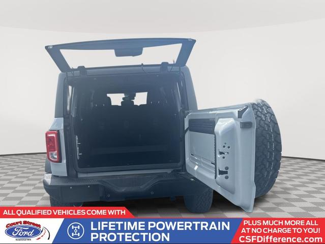 Photo of 2024 Cactus Gray Ford Bronco