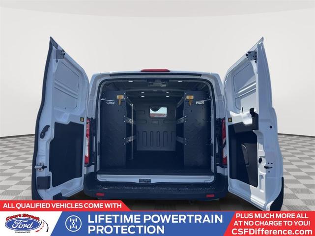 Photo of 2025 Oxford White Ford Transit-150