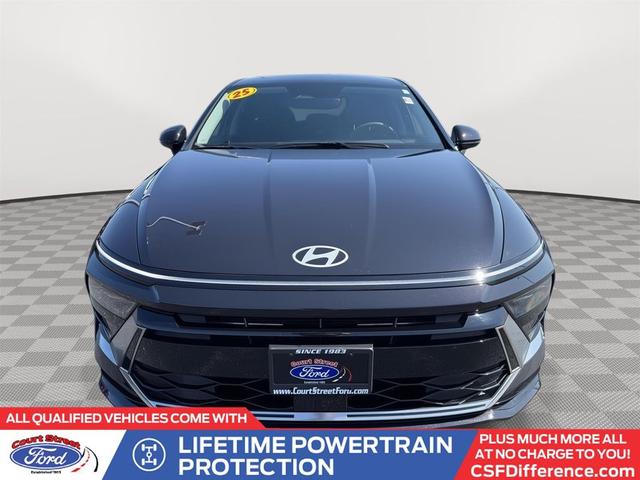 Photo of 2025 Carbon Blue Hyundai SONATA