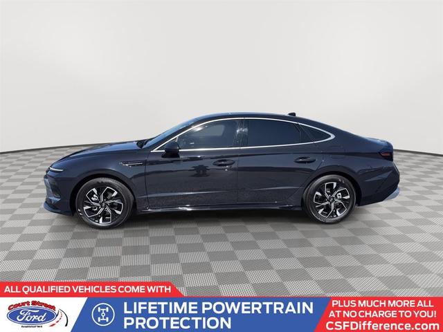 Photo of 2025 Carbon Blue Hyundai SONATA