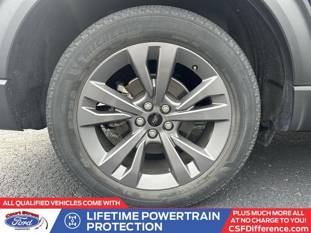 Photo of 2021 Agate Black Metallic Ford Explorer