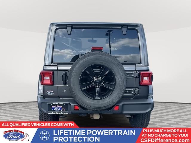 Photo of 2020 Granite Crystal Metallic Jeep Wrangler Unlimited