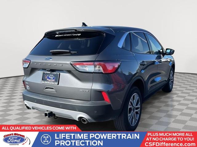 Photo of 2022 Carbonized Gray Metallic Ford Escape