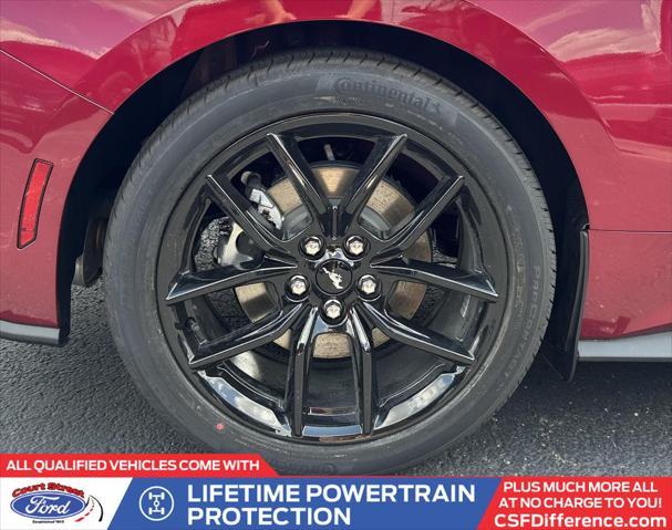 Photo of 2025 Molten Magenta Metallic Tri-coat Ford Mustang