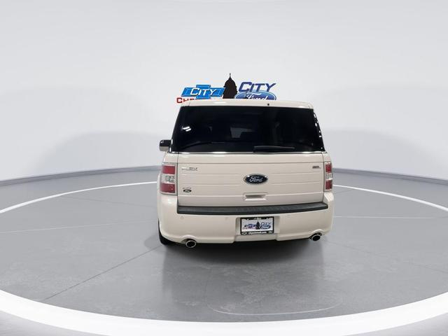 Photo of 2013 White Suede Ford Flex