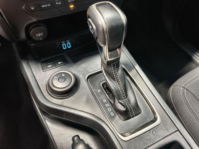 Photo of 2022 Velocity Blue Metallic Ford Ranger