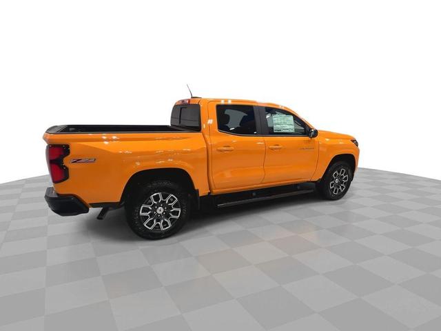 Photo of 2025 Sunrise Orange Chevrolet Colorado