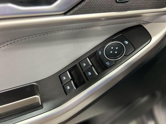 Photo of 2023 Agate Black Metallic Ford Explorer