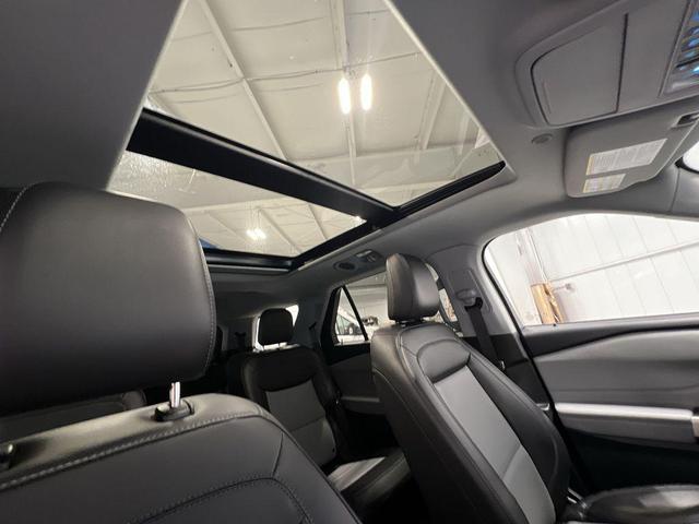 Photo of 2023 Agate Black Metallic Ford Explorer