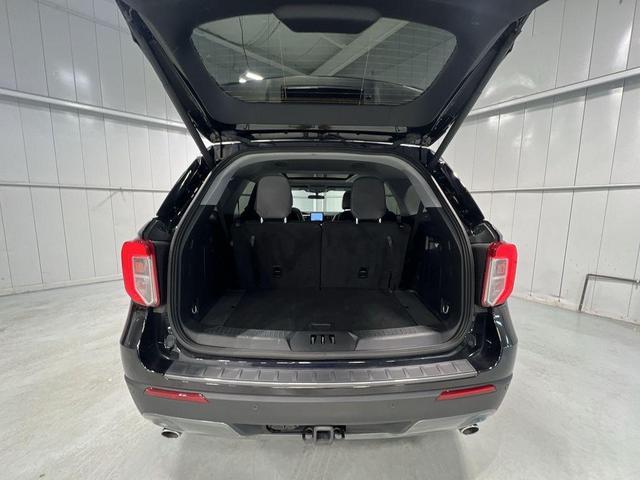 Photo of 2023 Agate Black Metallic Ford Explorer